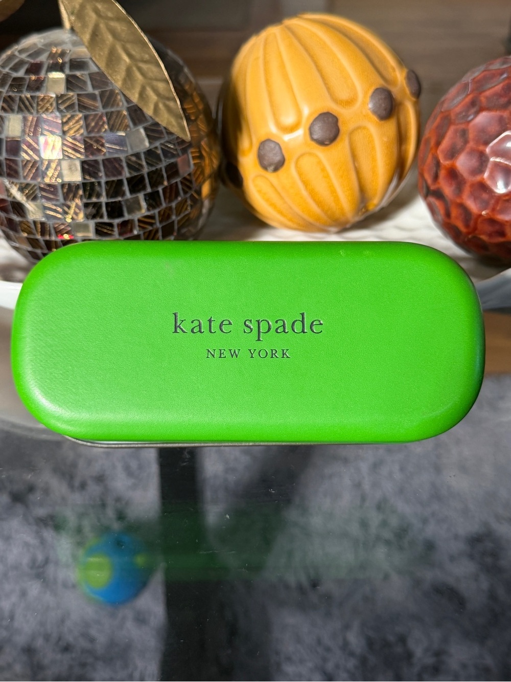 Kate Spade New York Hard Shell Sunglasses Case. Top Green/Bottom Brown.